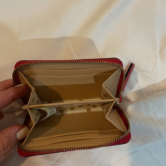 Kate Spade Wallet - Picture 2 of 3